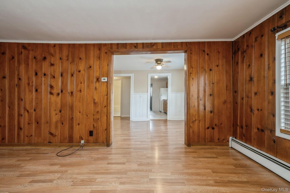 Empty room, Interior, Wood Texture Flooring, Wooden Walls