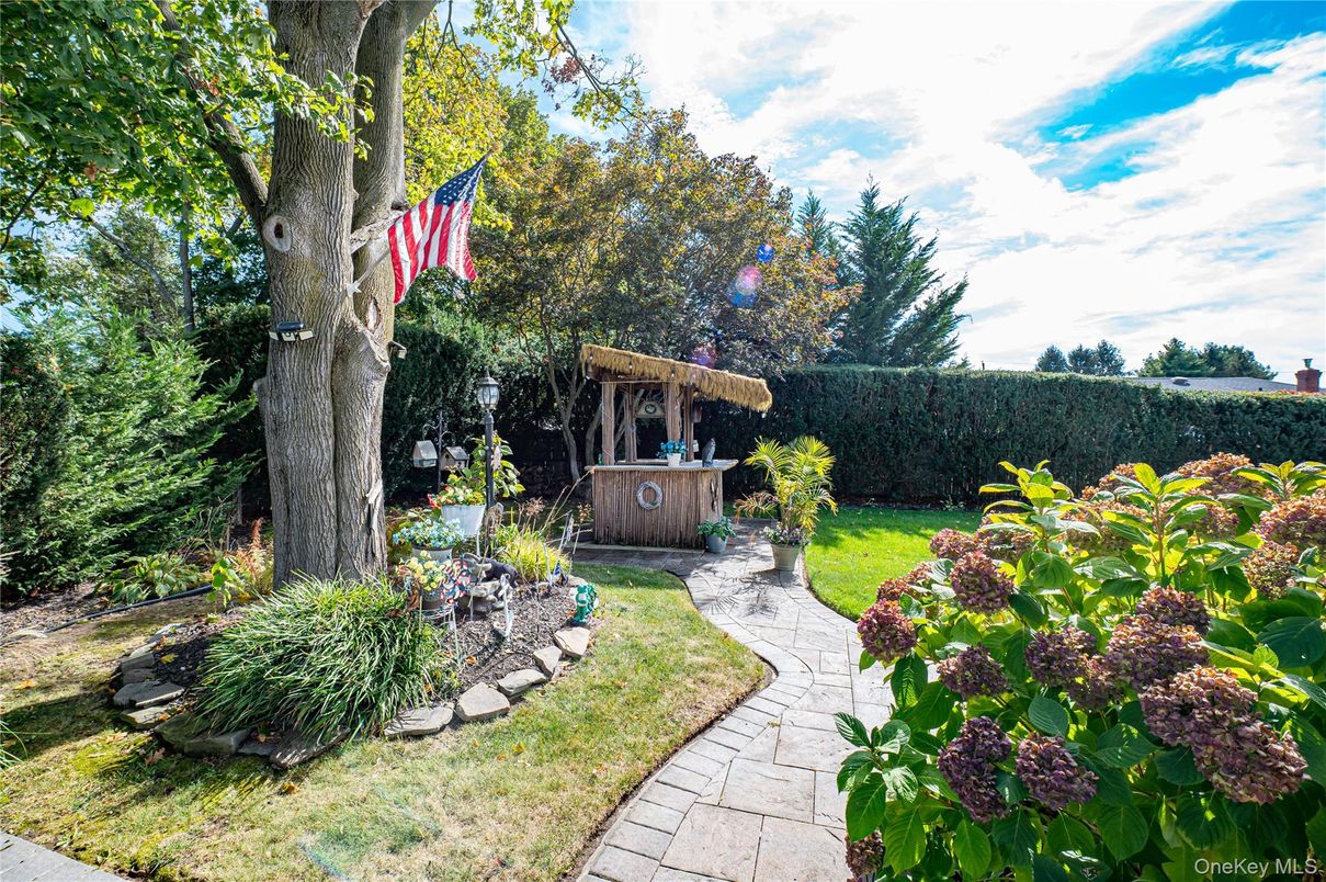 Backyard, Exterior, Hot Tub
