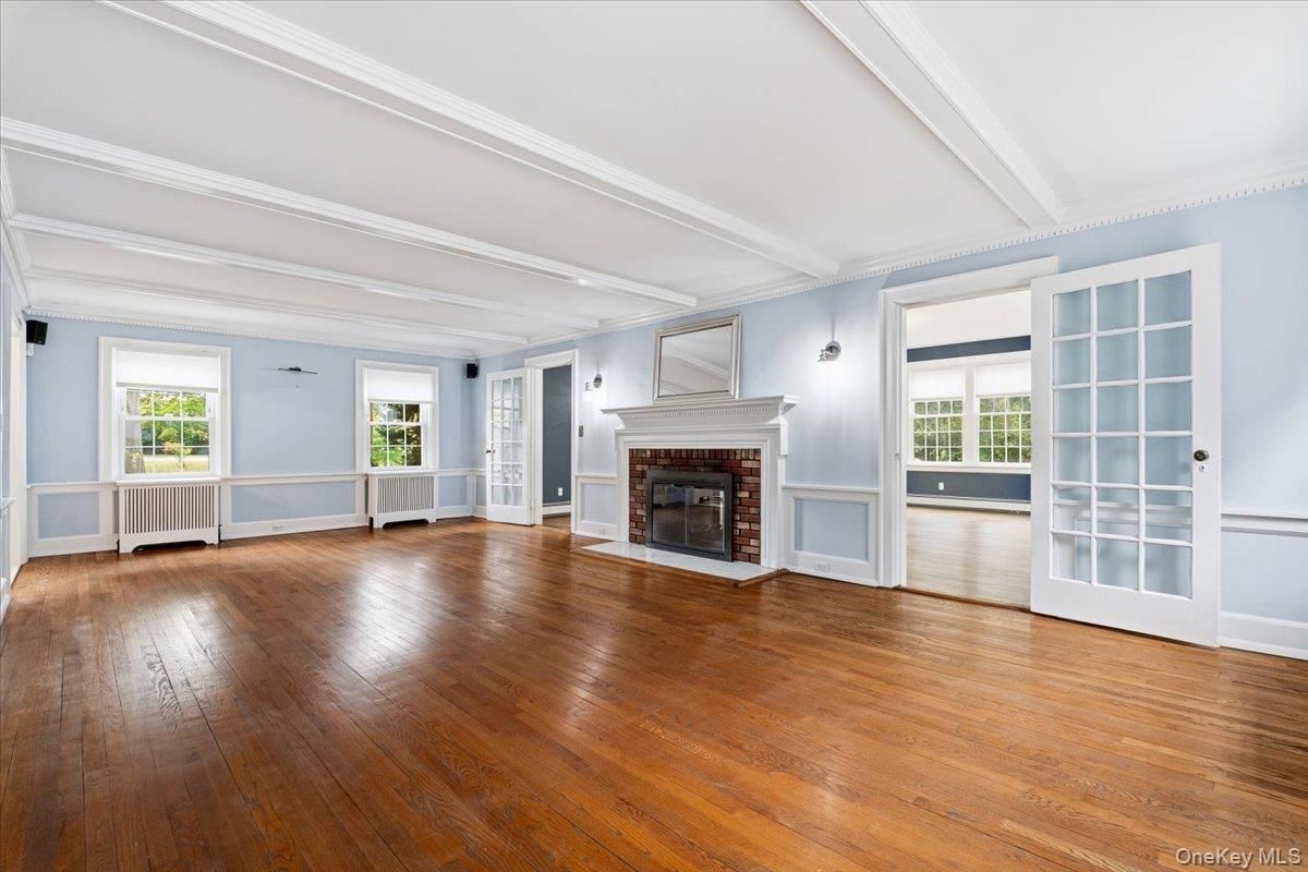 Empty room, Fireplace, Interior, Wood Texture Flooring