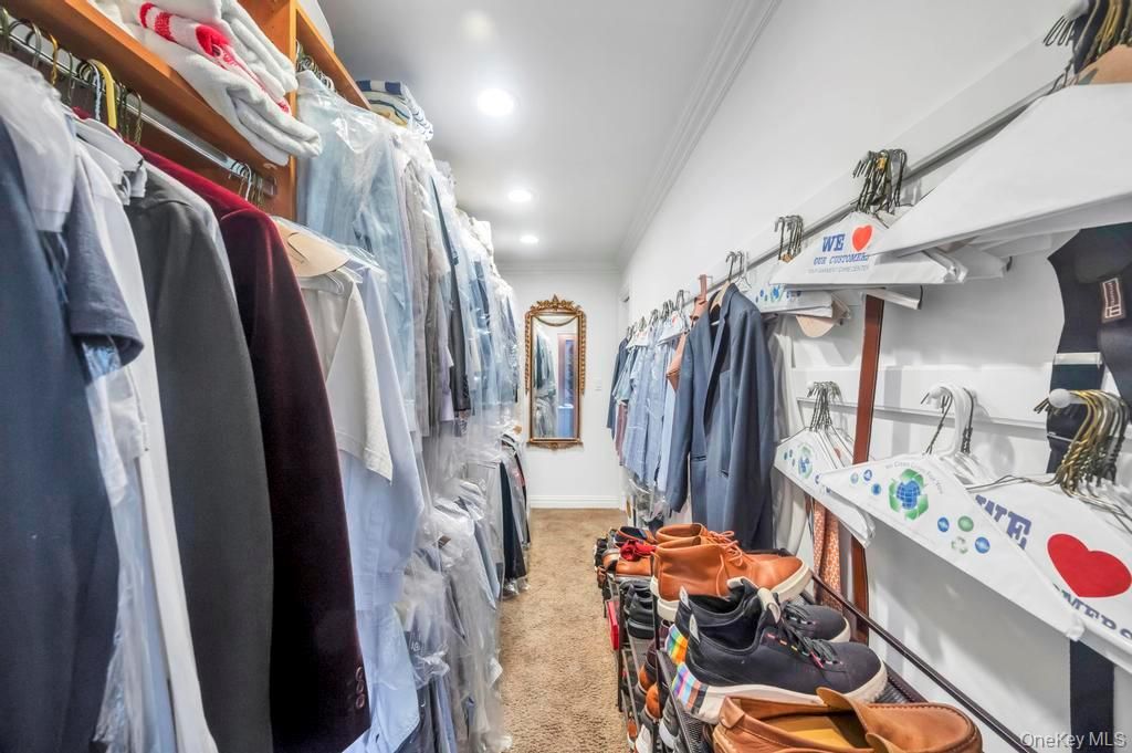 Interior, Recessed Lighting, Walk-in Closets