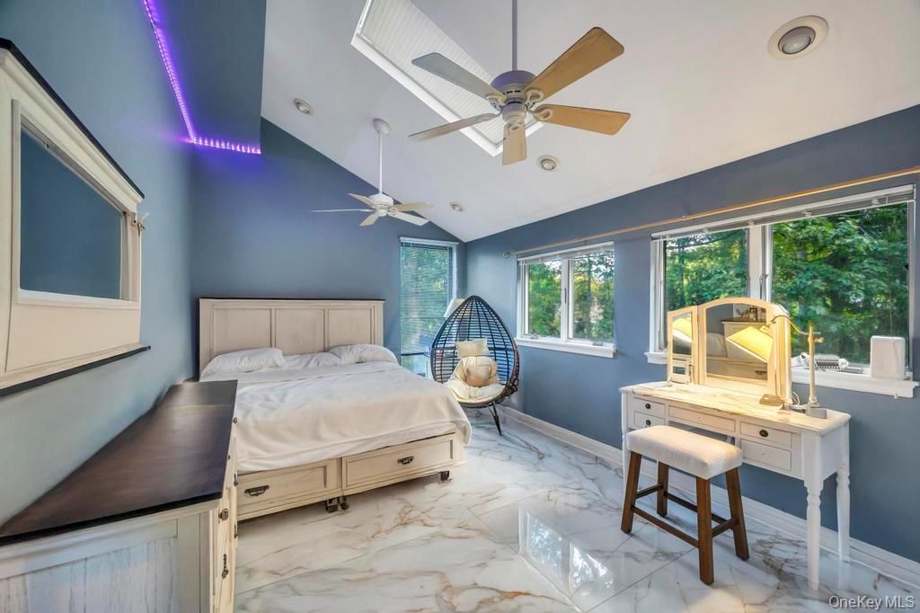 Bedroom, Interior, Marble, Recessed Lighting