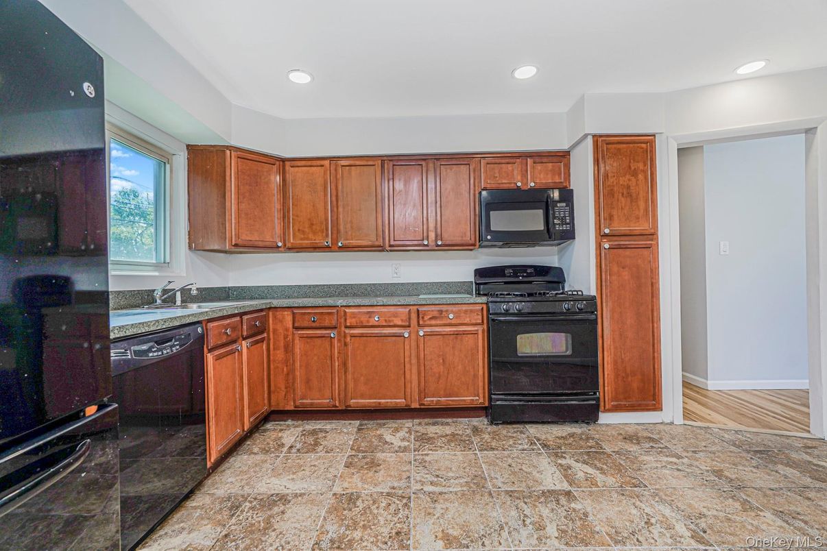 Interior, Kitchen, Recessed Lighting, Wood Texture Flooring