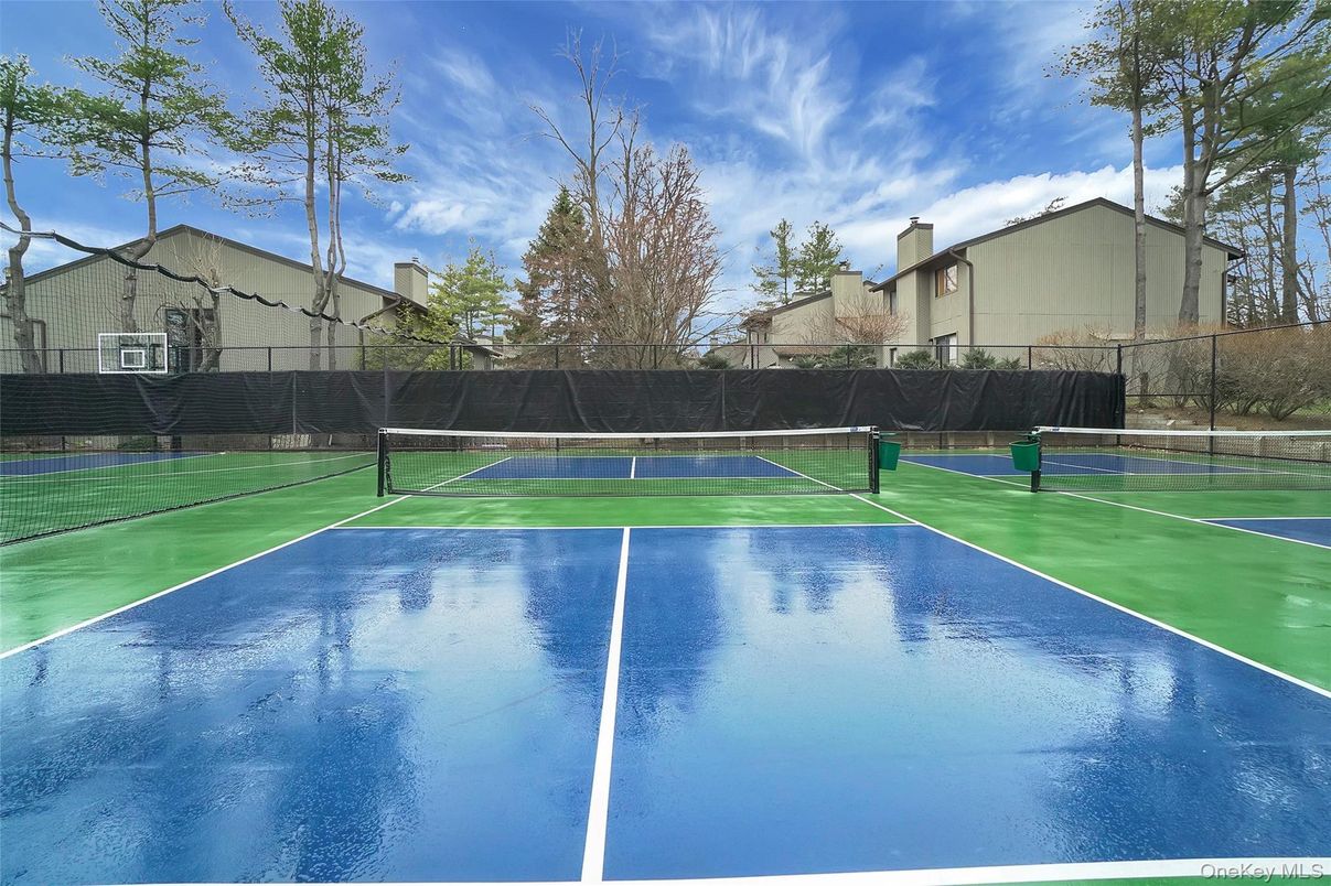 Exterior, Tennis Courts