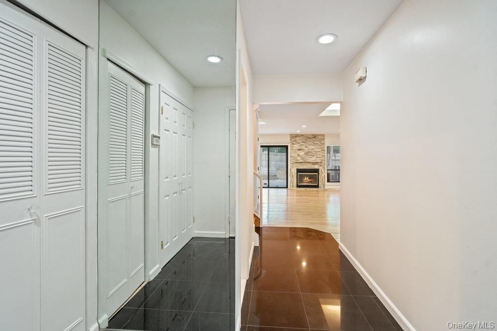 Fireplace, Interior, Recessed Lighting