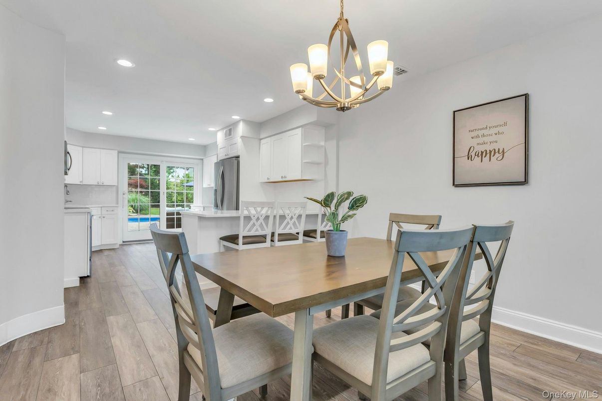 Chandelier, Dining room, Interior, Kitchen, Recessed Lighting, Wood Texture Flooring