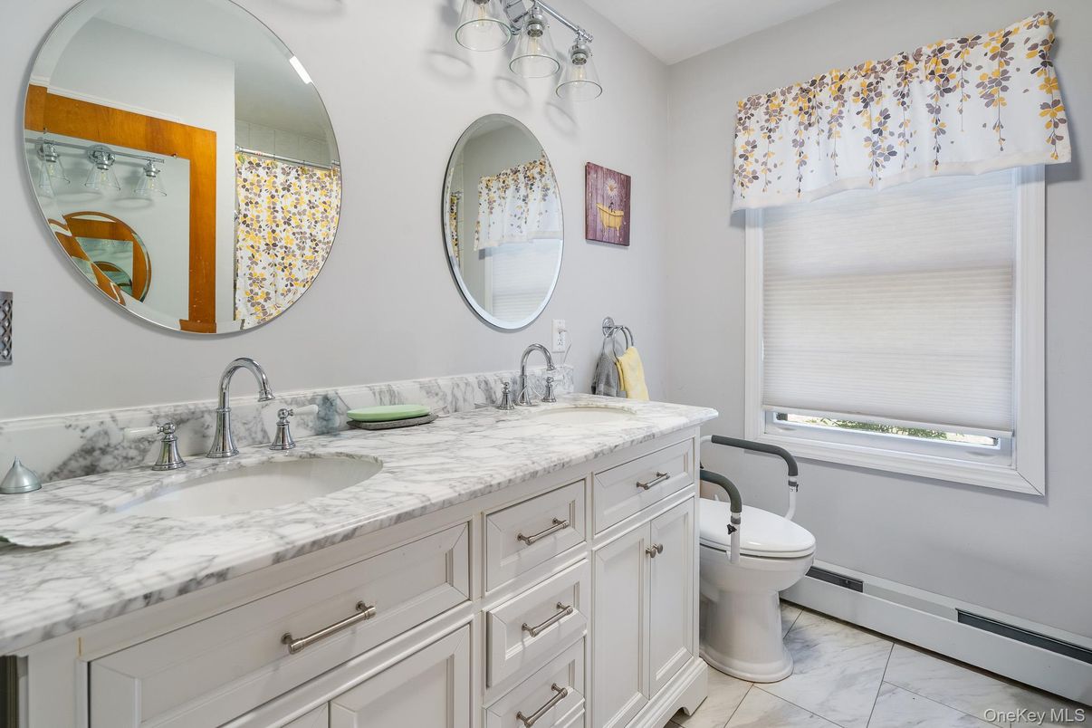 Bathroom, Dual Sink Vanities, Interior, Marble