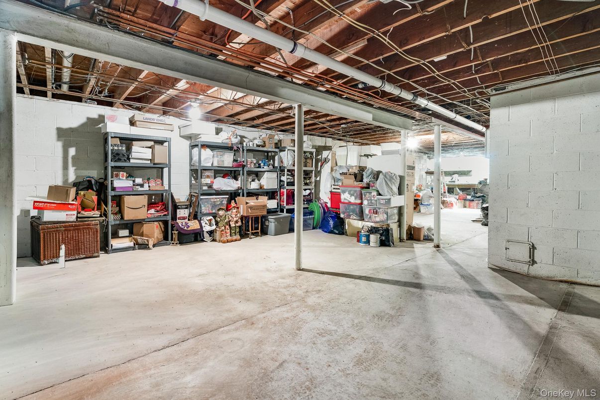 Interior, Wooden Beams