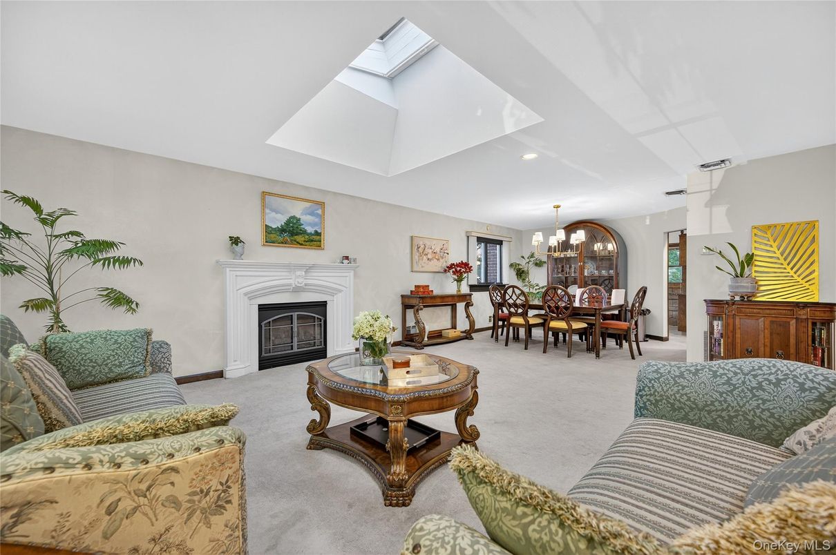 Chandelier, Dining room, Fireplace, Interior, Living room, Recessed Lighting
