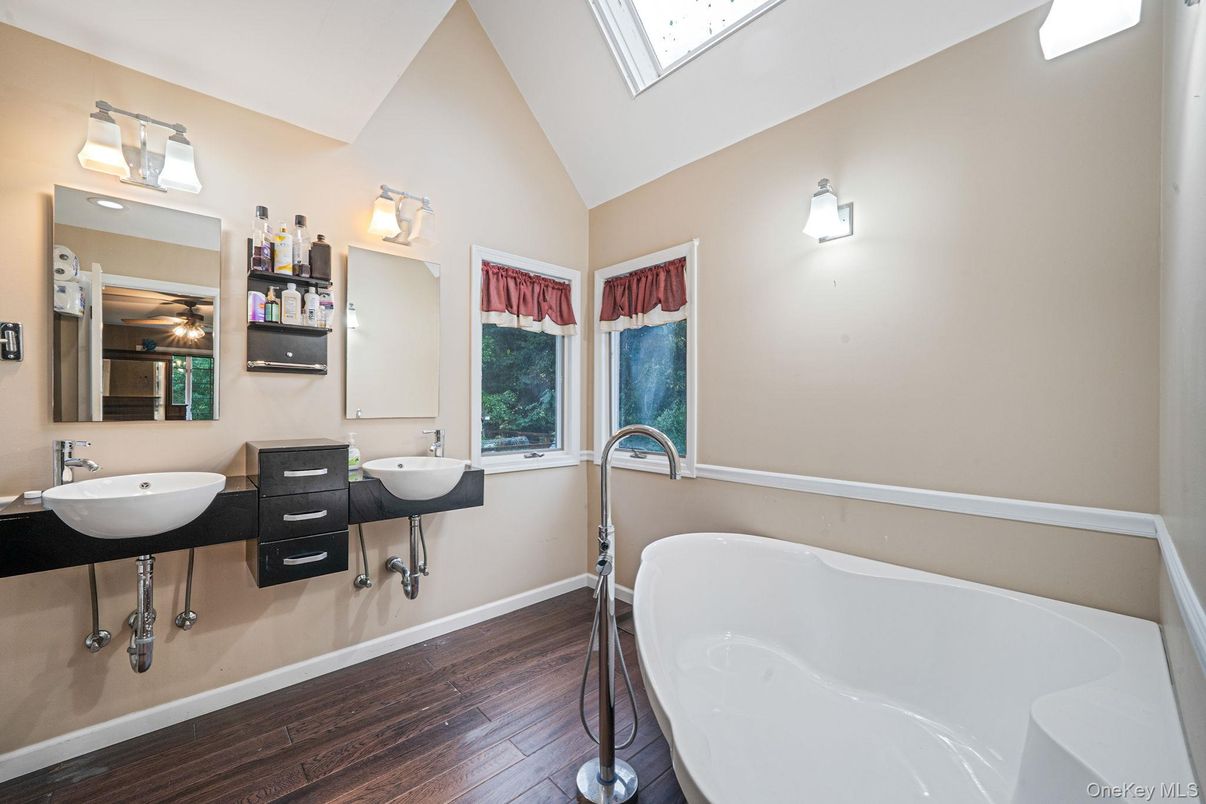 Bathroom, Dual Sink Vanities, Free Standing Baths, Interior, Wood Texture Flooring