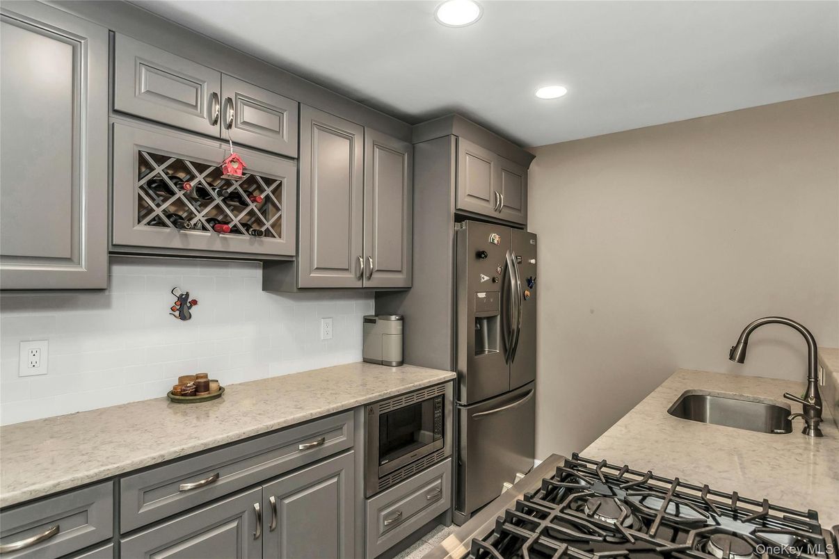 Interior, Kitchen, Recessed Lighting