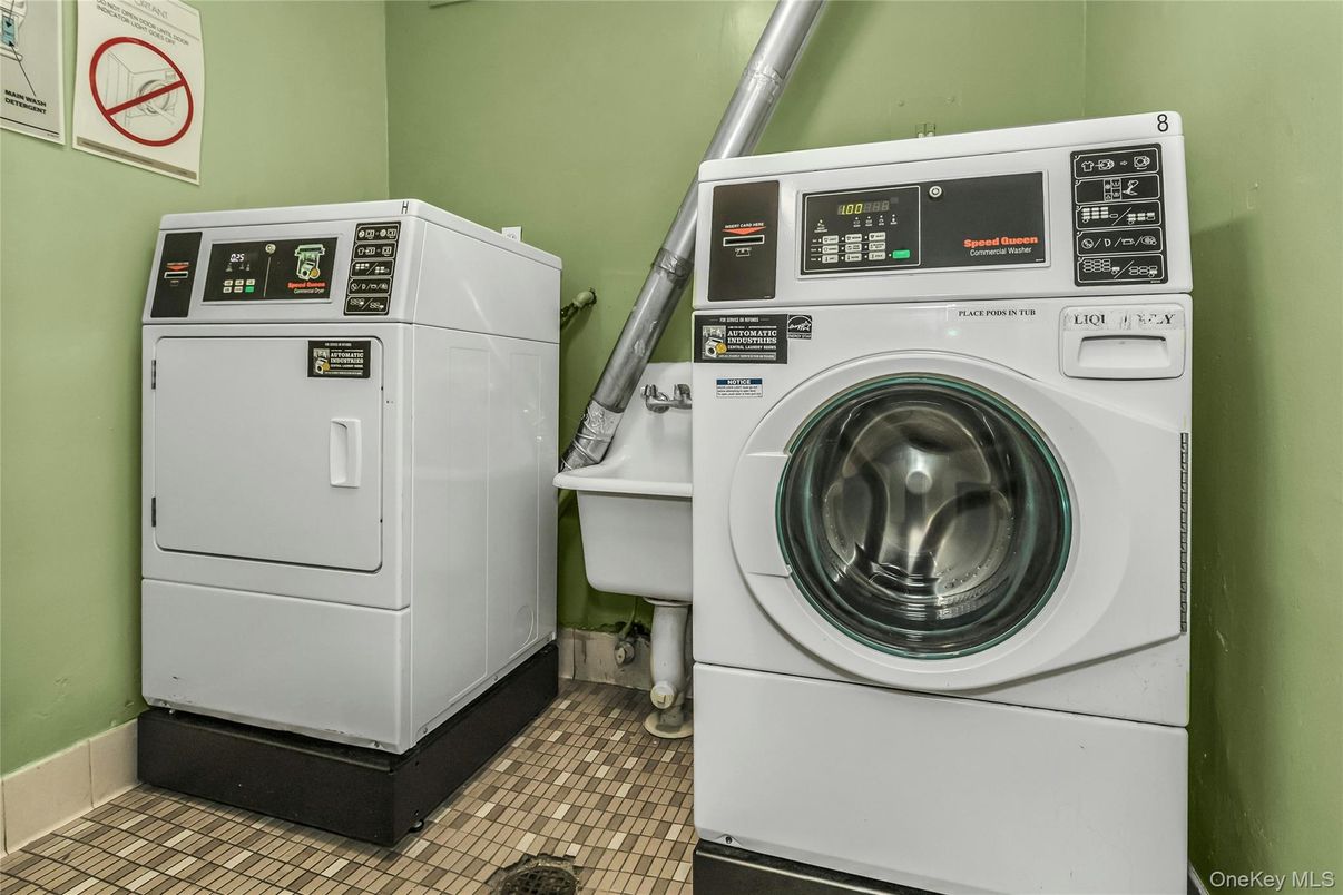 Interior, Utility Closets, Washer