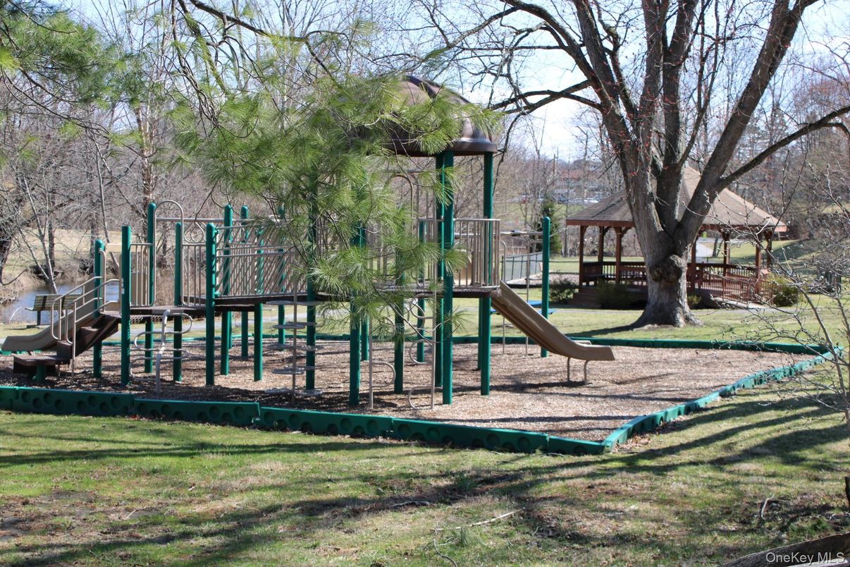Backyard, Exterior, Playground