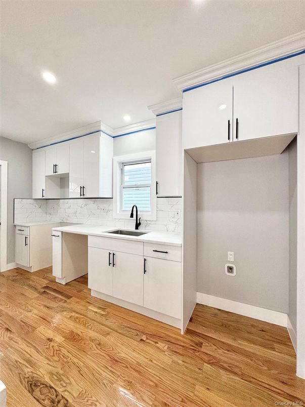 Interior, Kitchen, Marble Walls, Recessed Lighting, Wood Texture Flooring