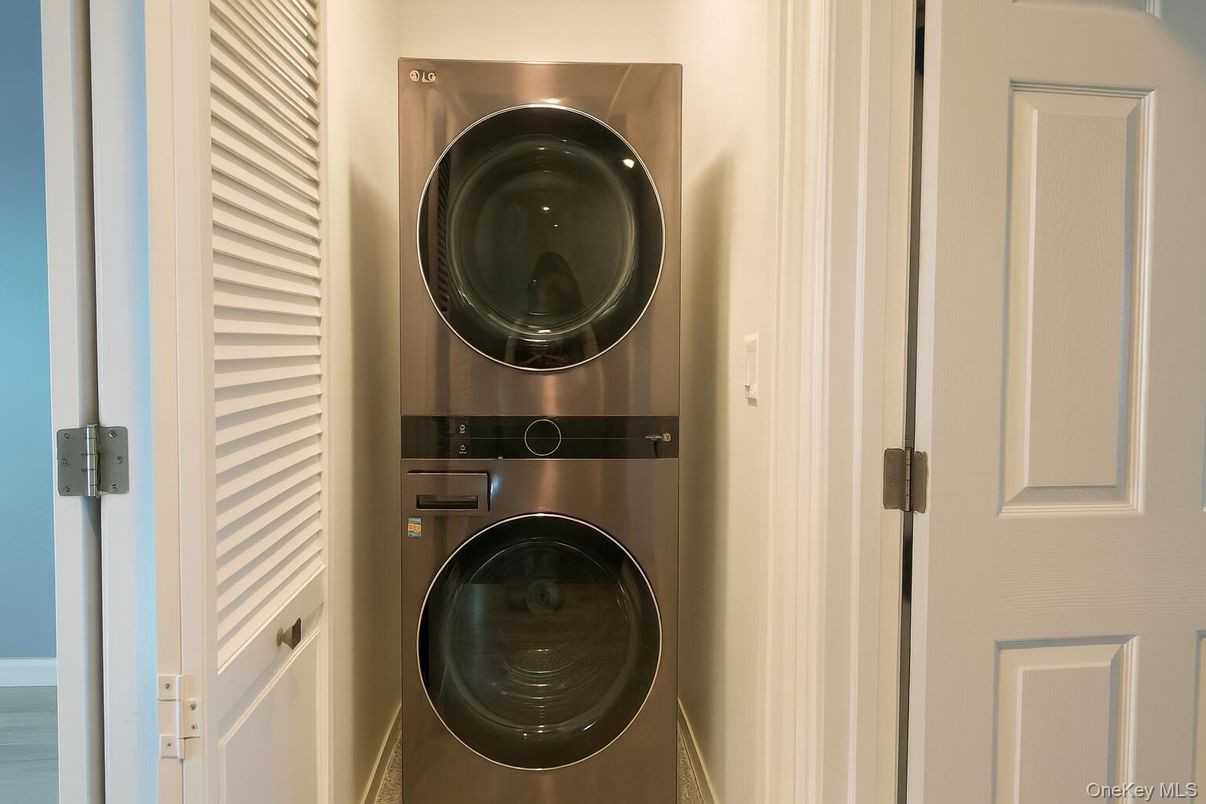 Interior, Utility Closets, Washer