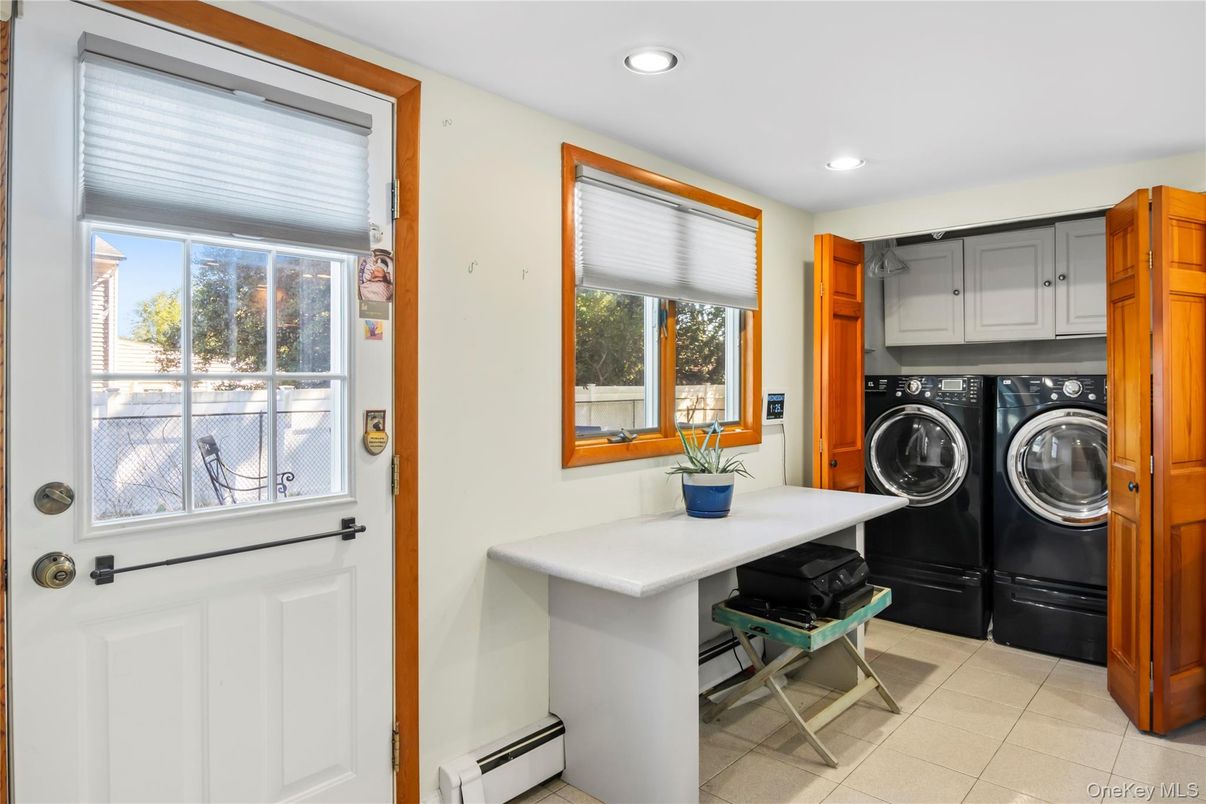 Interior, Recessed Lighting, Washer