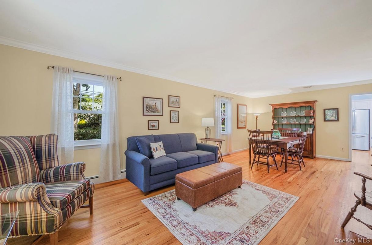 Dining room, Interior, Living room, Wood Texture Flooring