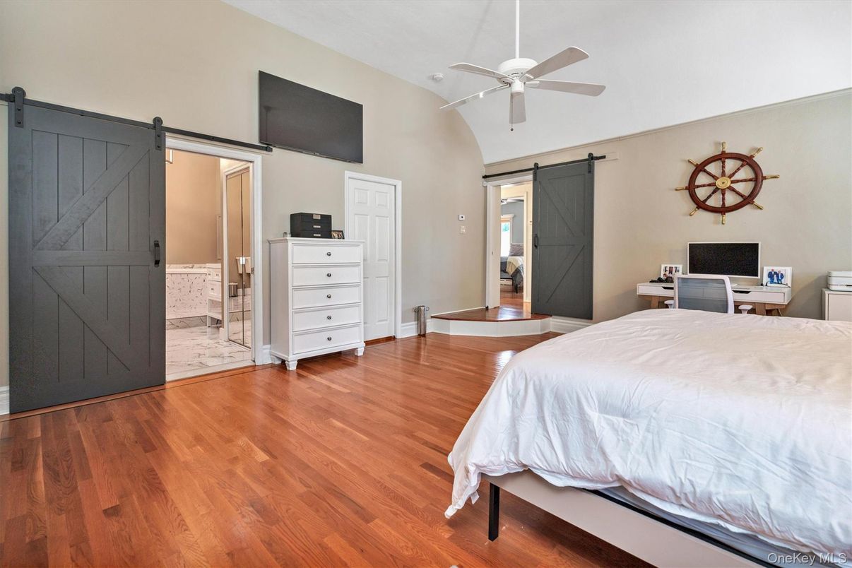 Bedroom, Home Office, Interior, Marble, Wood Texture Flooring