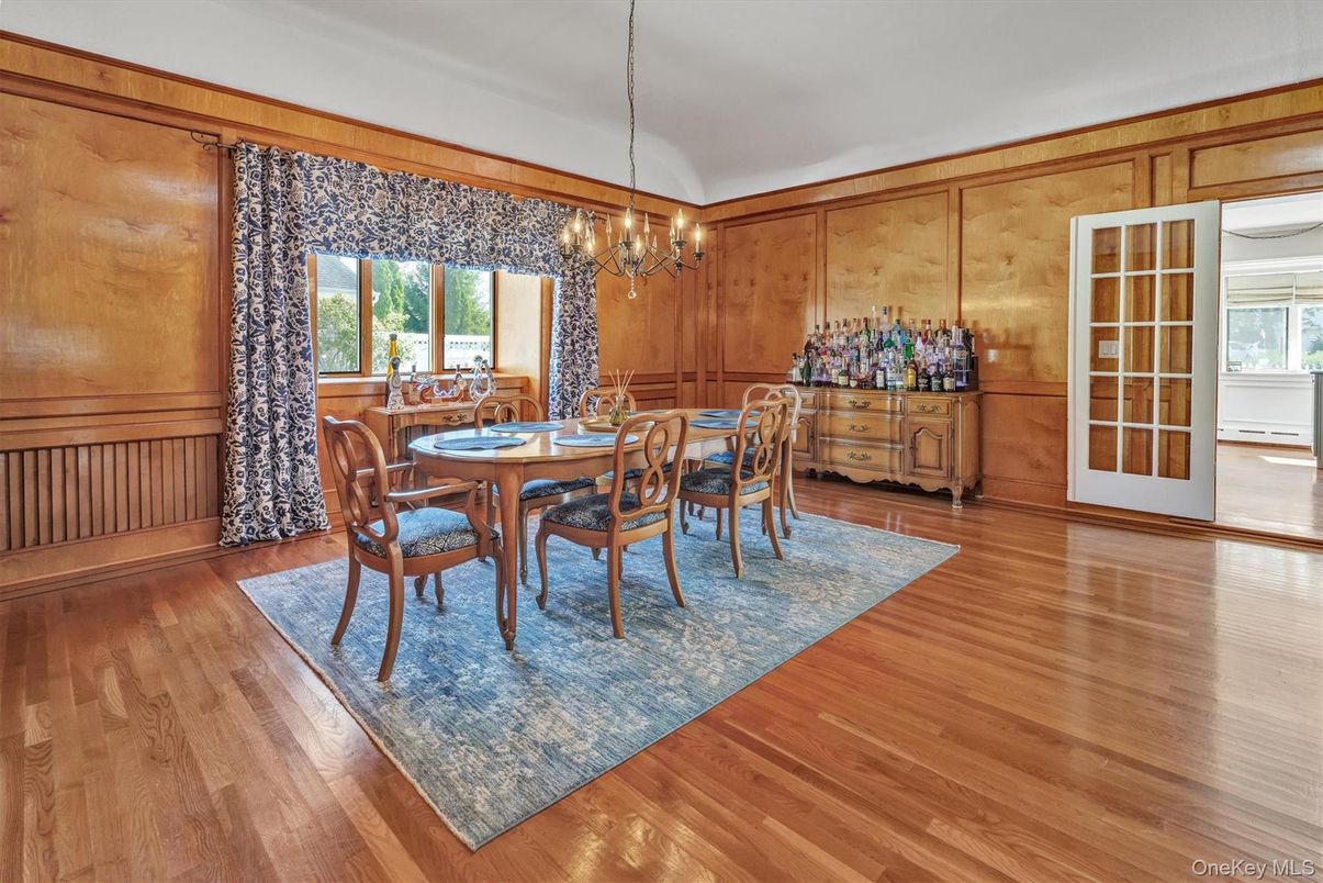Chandelier, Dining room, Interior, Pendant Lights, Wood Texture Flooring