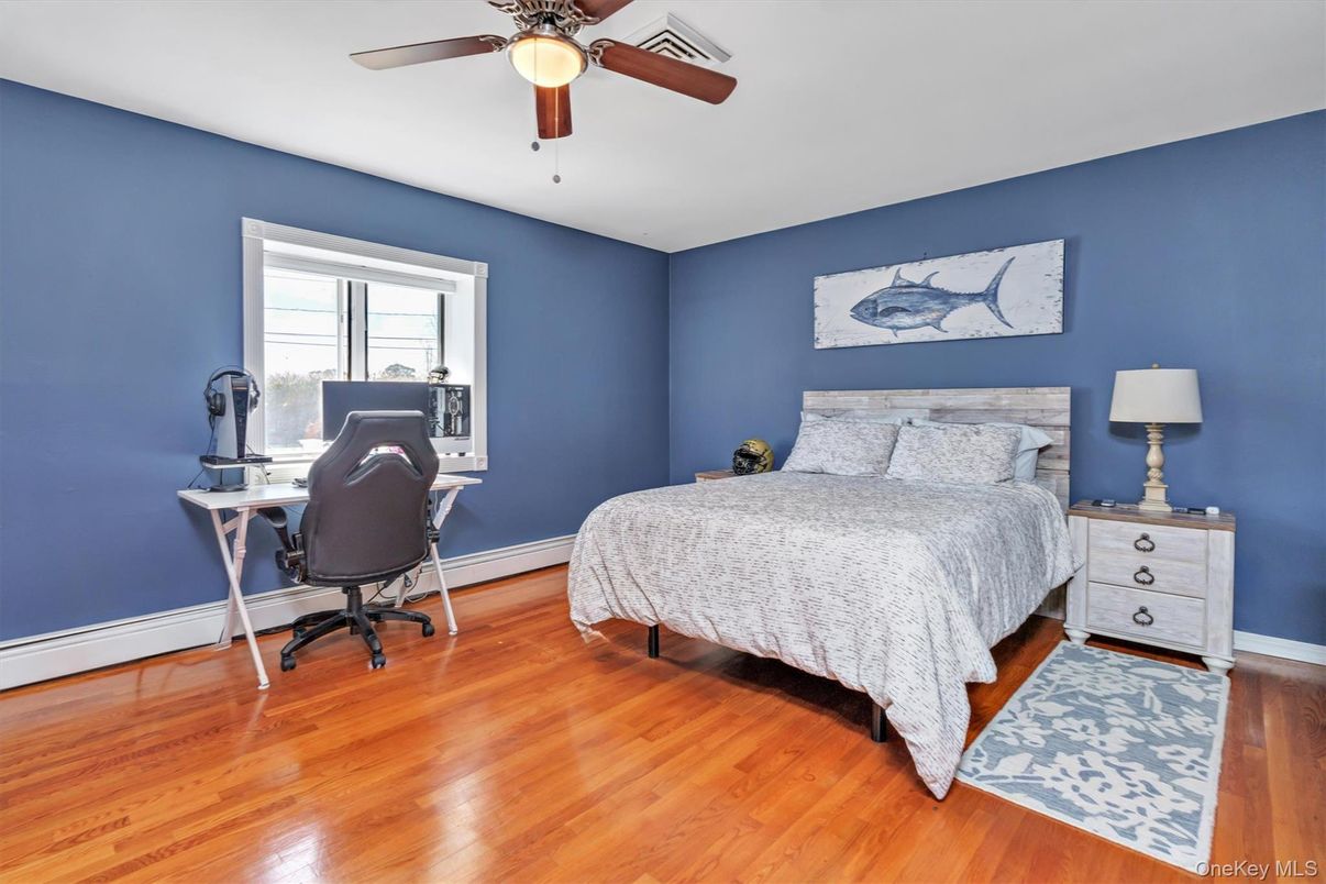 Bedroom, Home Office, Interior, Wood Texture Flooring