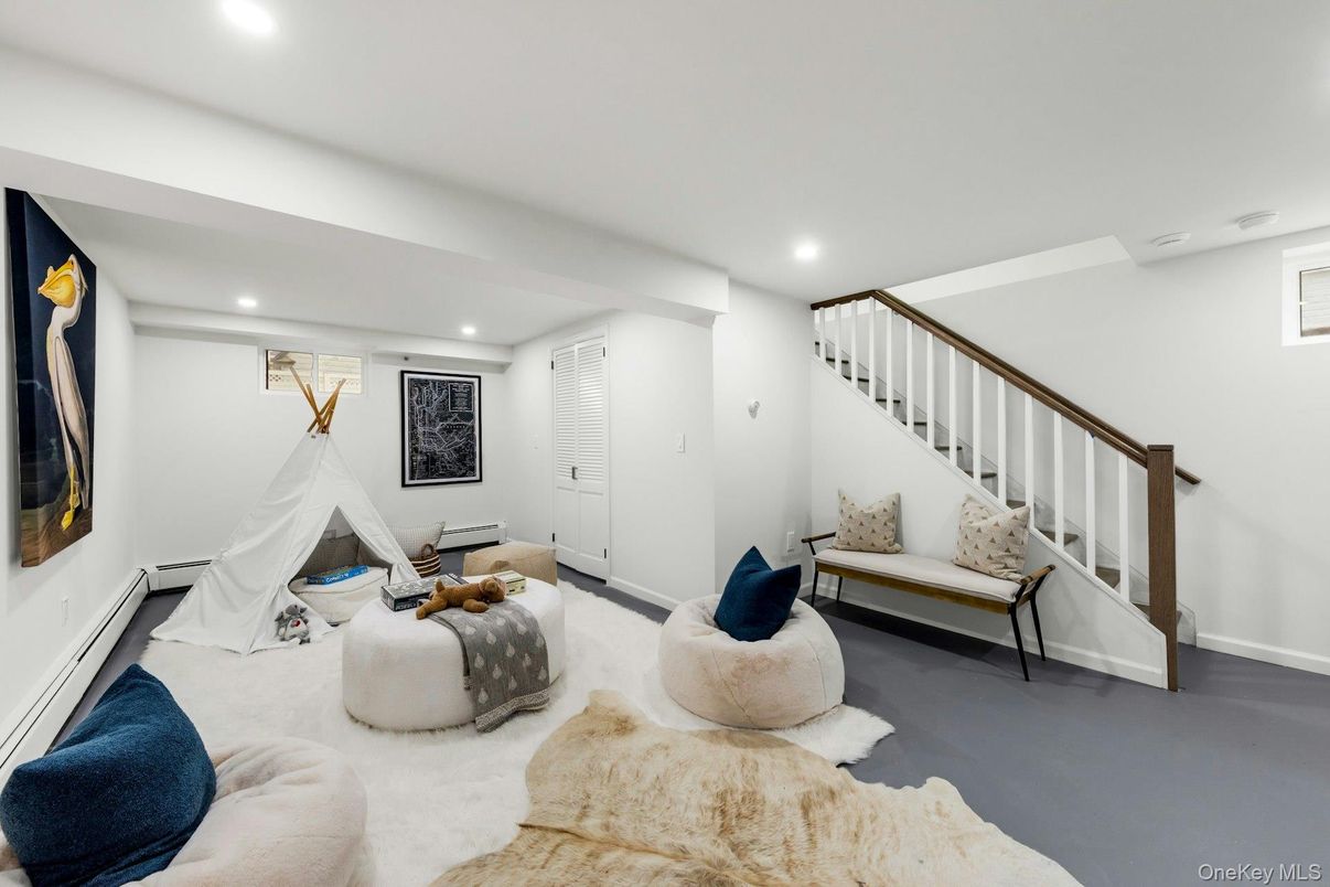 Fireplace, Interior, Living room, Recessed Lighting