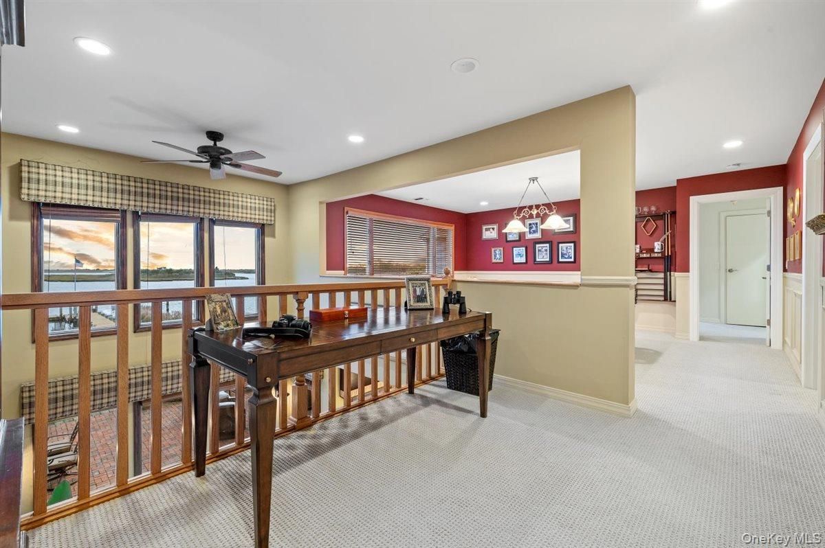 Chandelier, Home Office, Interior, Recessed Lighting, Water