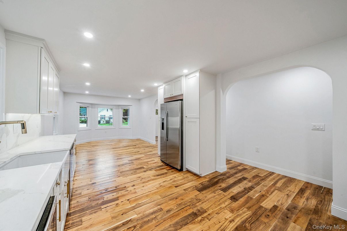 Interior, Kitchen, Recessed Lighting, Wood Texture Flooring