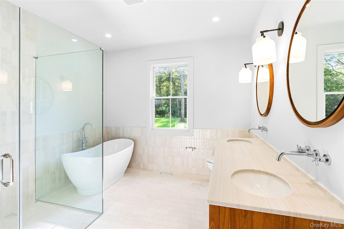 Bathroom, Dual Sink Vanities, Free Standing Baths, Glass Shower, Interior, Recessed Lighting