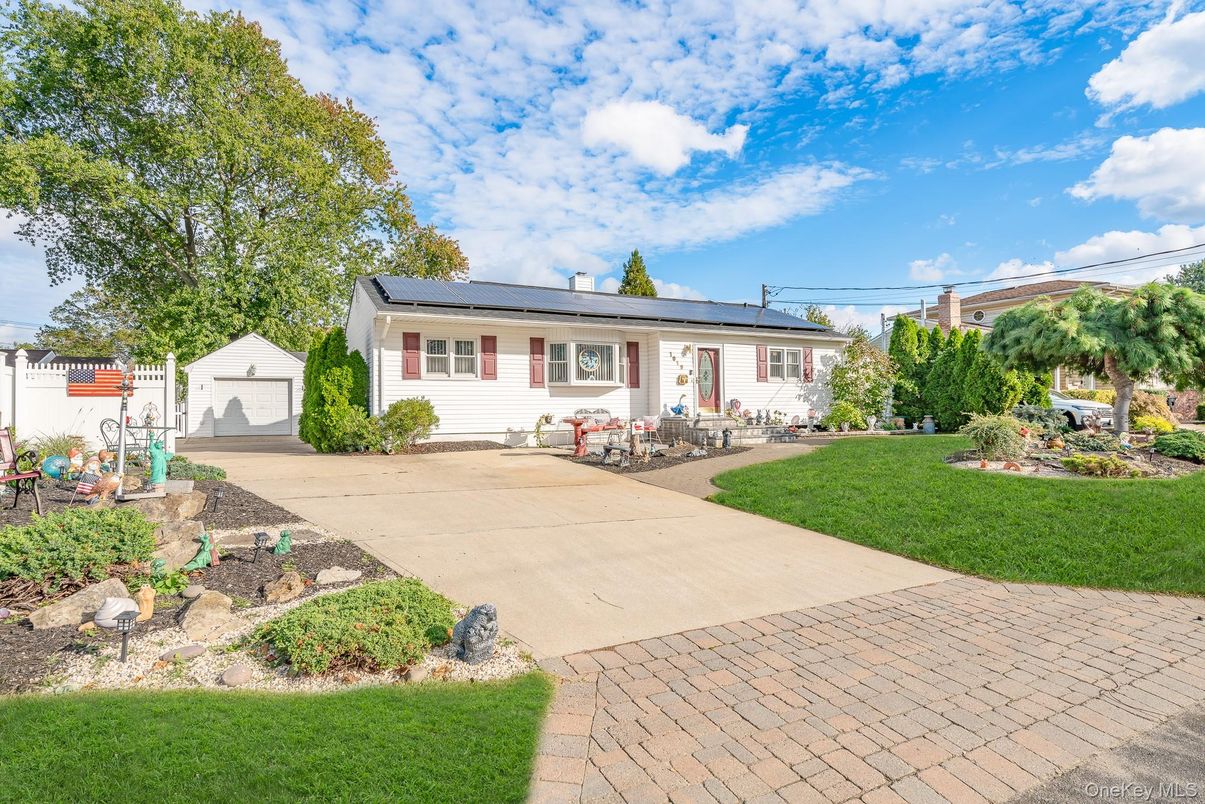 Backyard, Detached Garage, Exterior, Solar Panels
