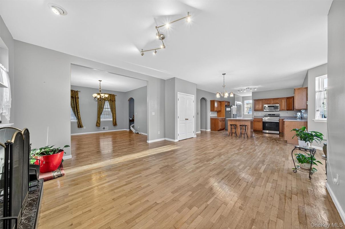 Chandelier, Interior, Kitchen, Pendant Lights, Stainless Steel Appliances, Wood Texture Flooring