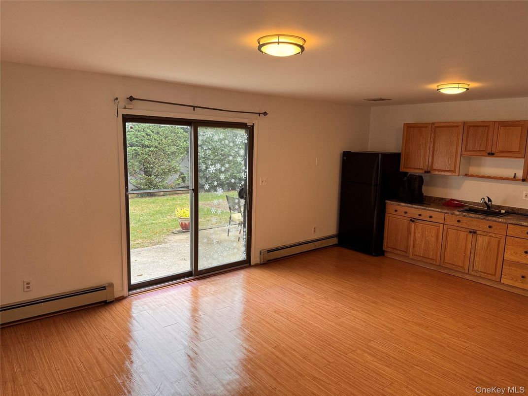 Empty room, Interior, Kitchen, Wood Texture Flooring