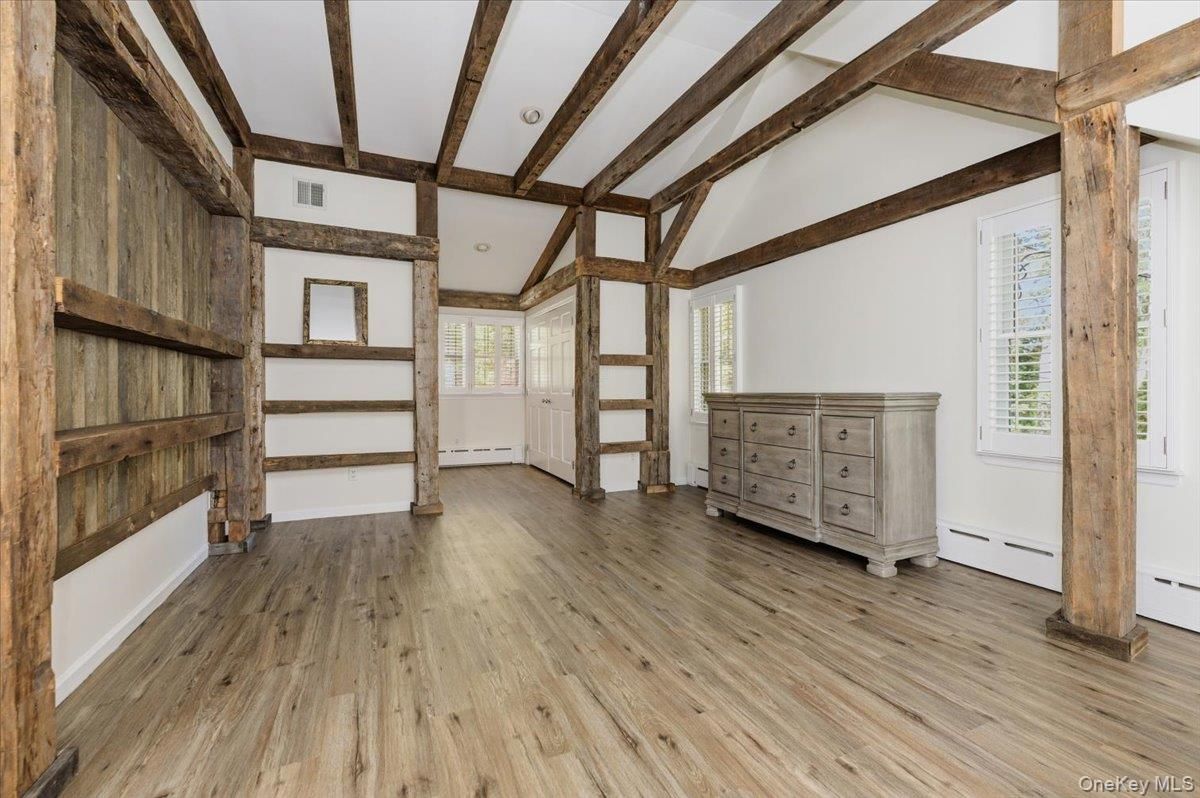 Empty room, Interior, Recessed Lighting, Wooden Beams, Wood Texture Flooring