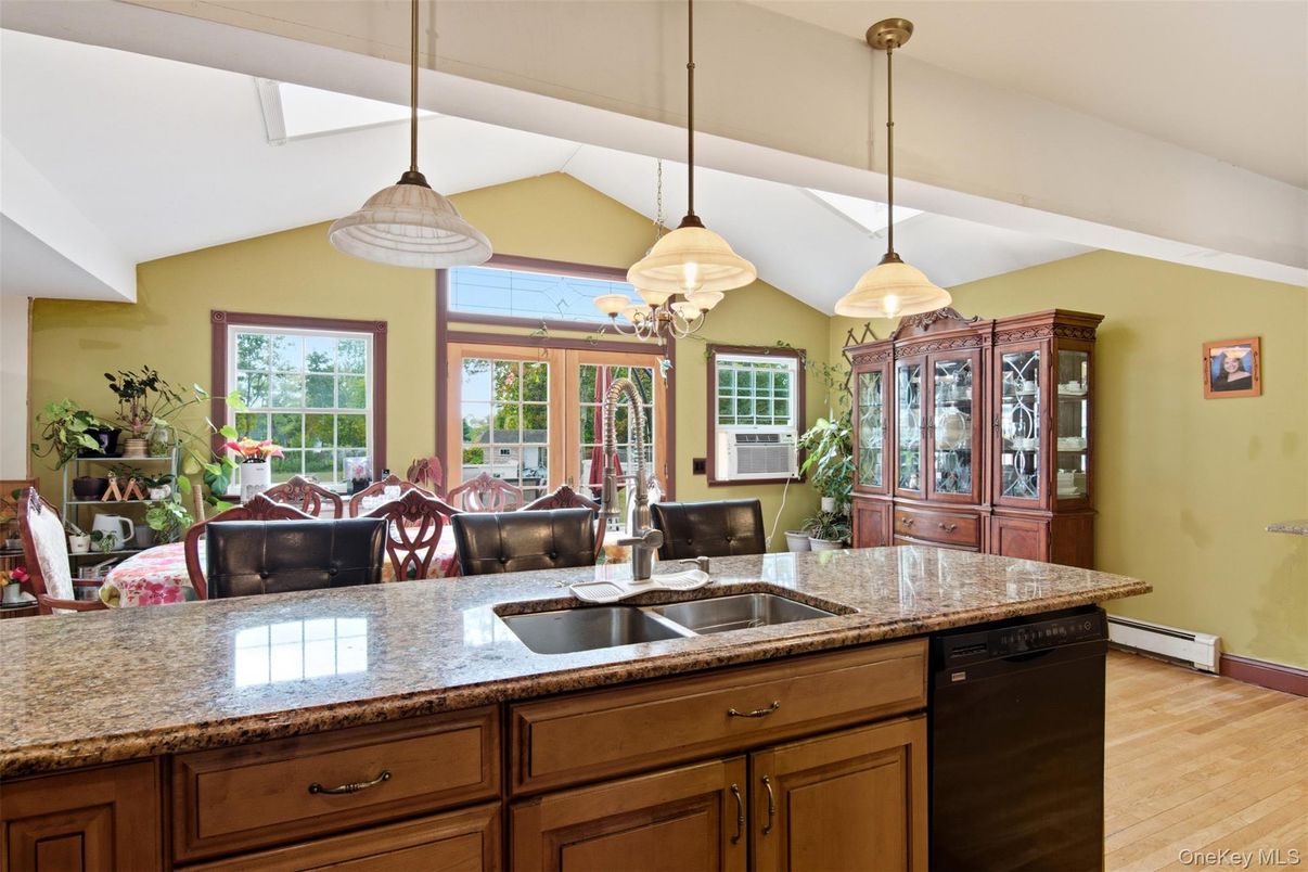 Interior, Kitchen, Pendant Lights, Wood Texture Flooring