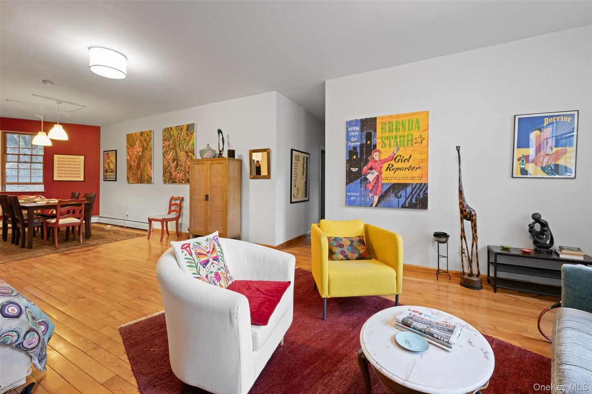 Dining room, Interior, Living room, Pendant Lights, Wood Texture Flooring