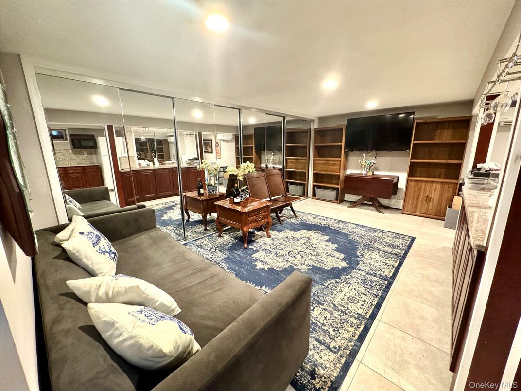 Interior, Living room, Recessed Lighting