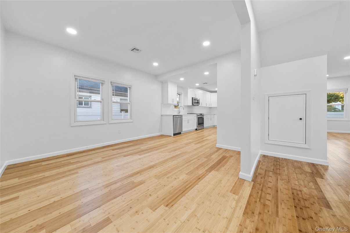 Empty room, Interior, Kitchen, Recessed Lighting, Wood Texture Flooring