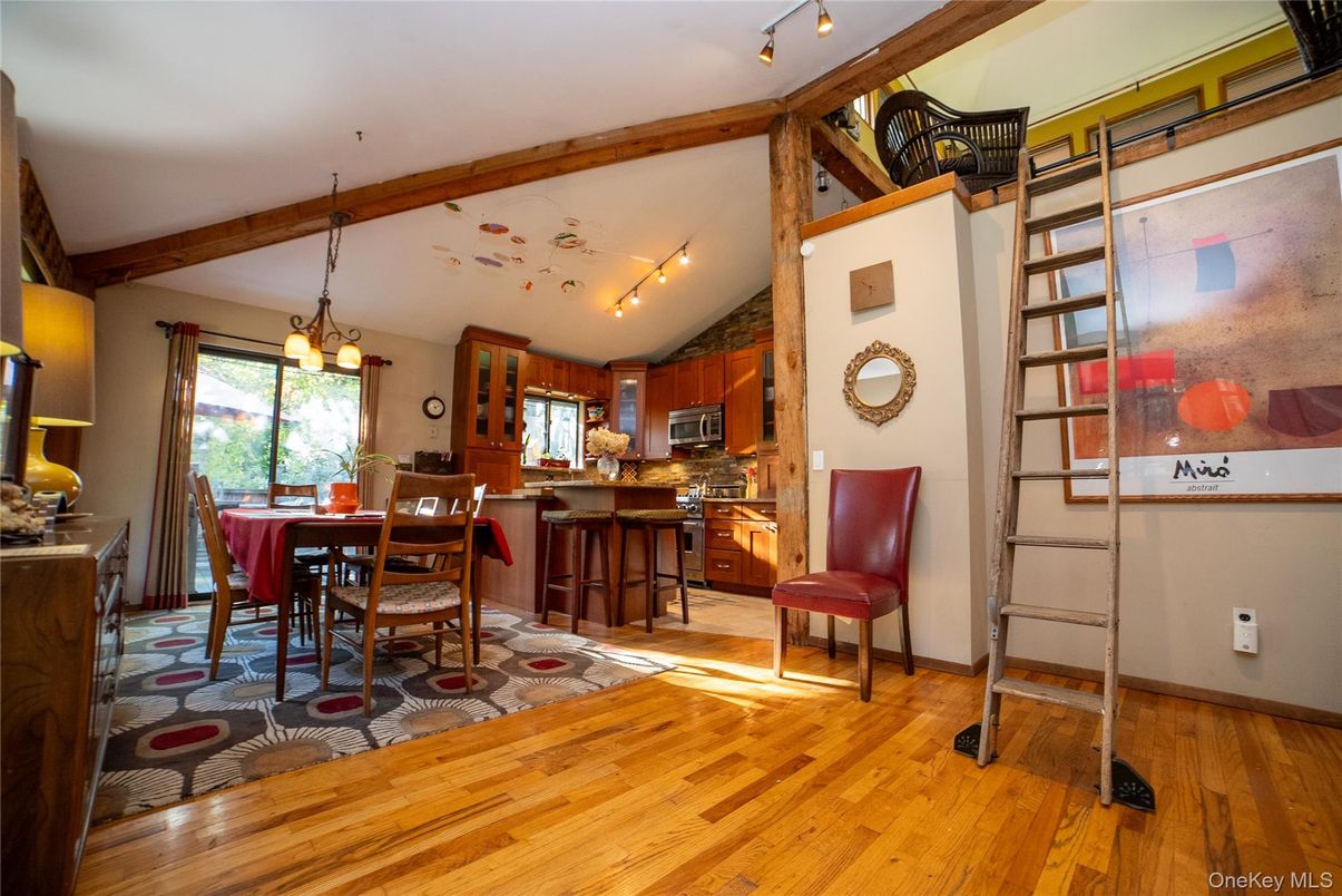Dining room, Interior, Kitchen, Pendant Lights, Wooden Beams, Wood Texture Flooring