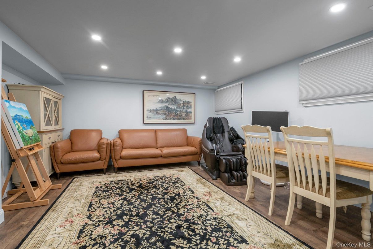 Dining room, Interior, Living room, Recessed Lighting, Wood Texture Flooring