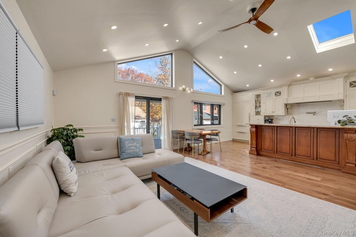 Dining room, Interior, Kitchen, Living room, Recessed Lighting, Wood Texture Flooring