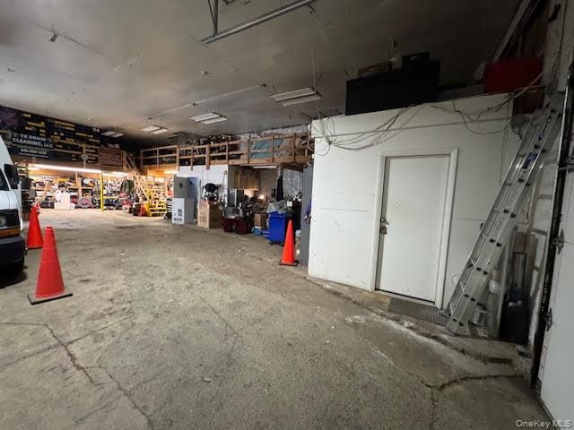 Garage, Interior, Stone Walls