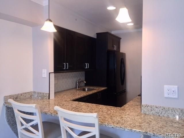 Interior, Kitchen, Pendant Lights, Recessed Lighting