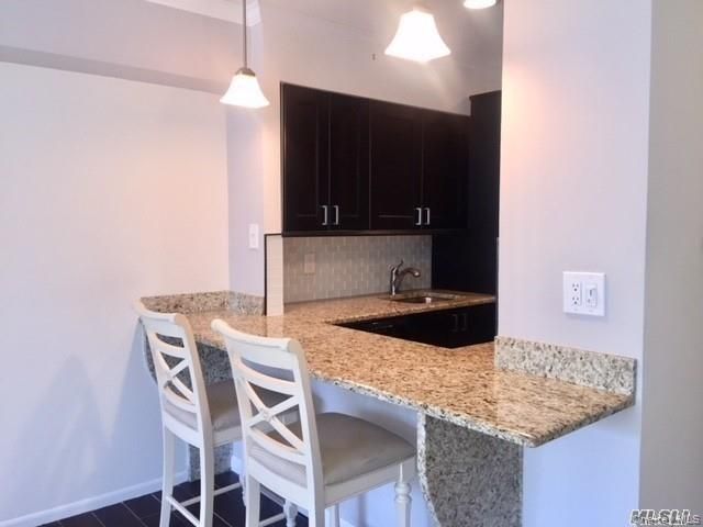 Interior, Kitchen, Pendant Lights, Recessed Lighting