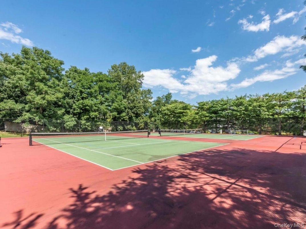 Exterior, Tennis Courts