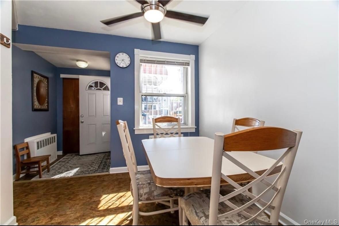 Dining room, Interior