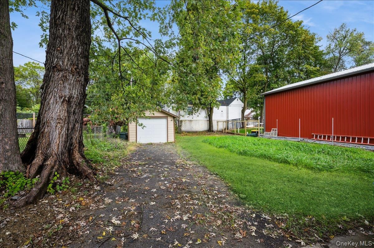 Backyard, Detached Garage, Exterior
