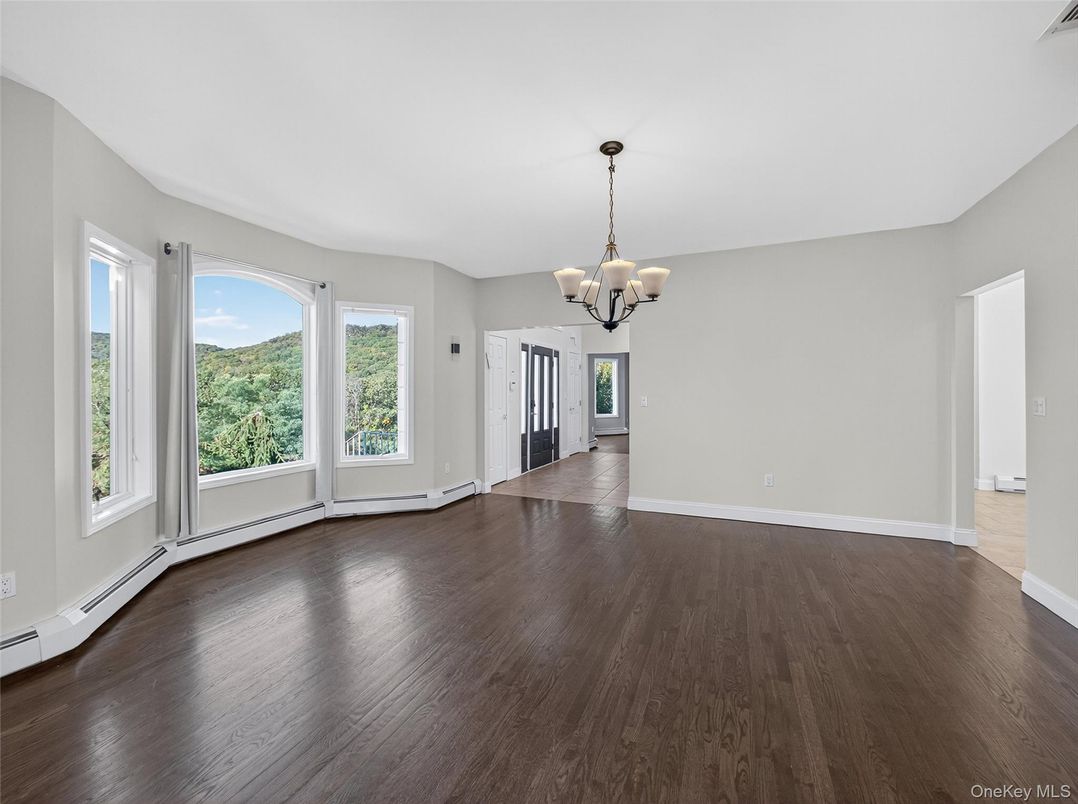 Chandelier, Empty room, Interior, Wood Texture Flooring