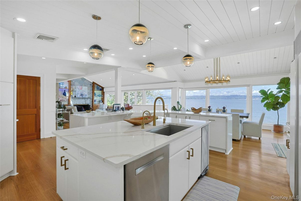 Dining room, Interior, Kitchen, Pendant Lights, Recessed Lighting, Water, Wood Texture Flooring