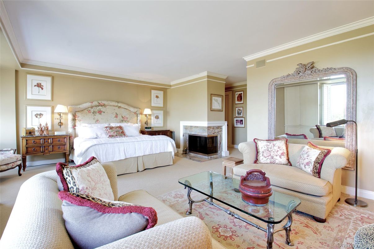 Bedroom, Fireplace, Interior, Living room