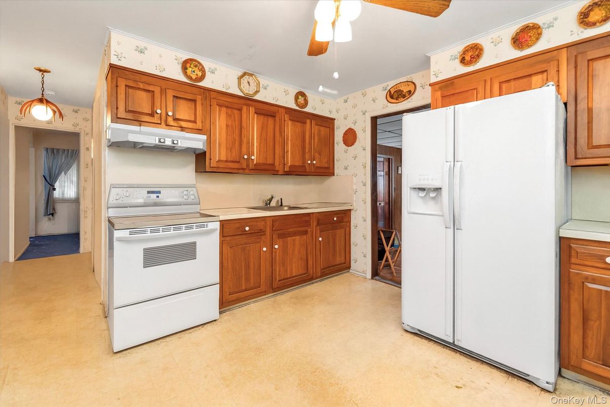 Interior, Kitchen, Pendant Lights