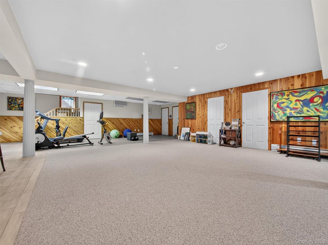 Fitness Equipment, Interior, Recessed Lighting, Wooden Walls