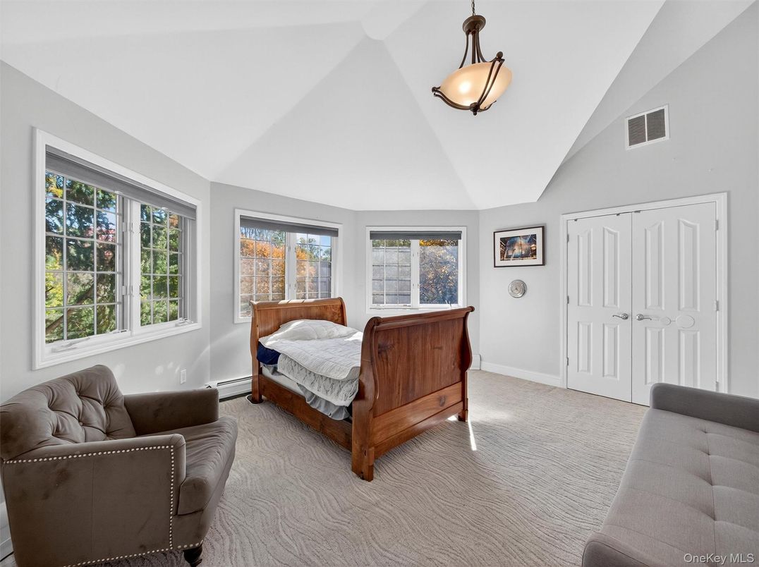 Bedroom, Interior, Pendant Lights